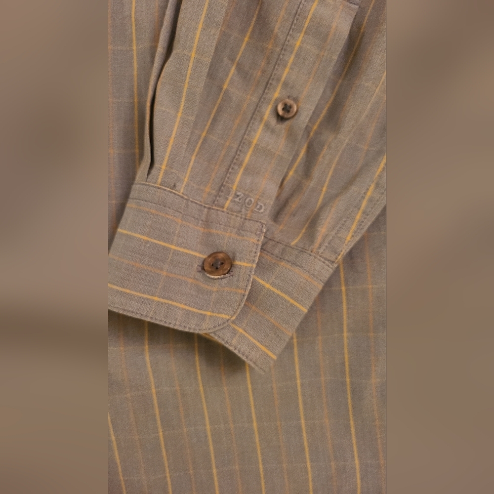 IZOD Men's Blue Striped Long Sleeve Button Down Shirt - Size Large‎ - Picture 2 of 7